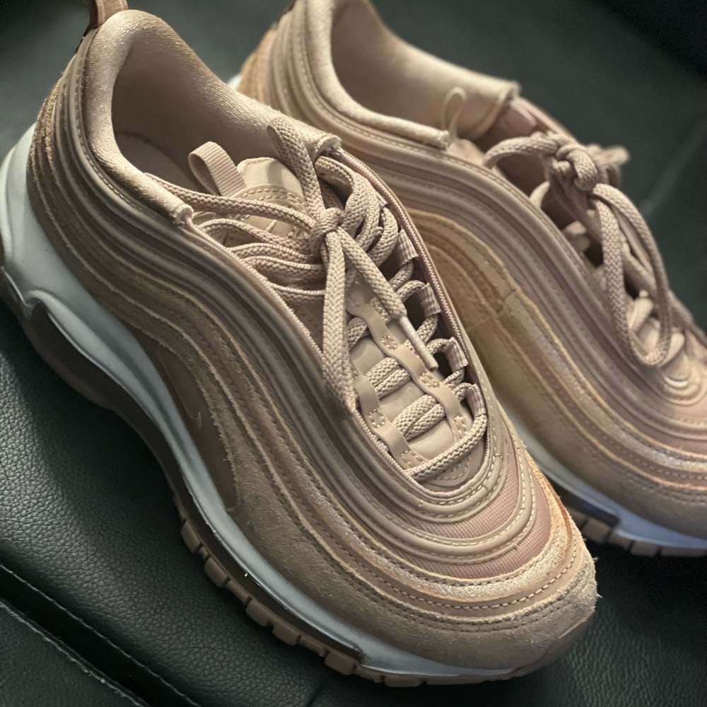 Gold air max 97!